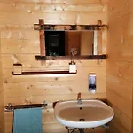 Bio Apipoli Alloggio per agriturismo Lucino
