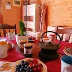 Bio Apipoli Alloggio per agriturismo Lucino