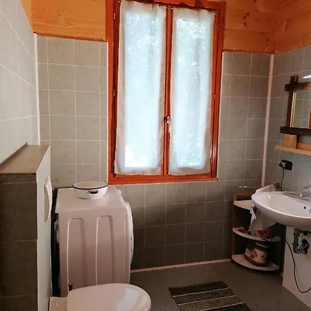 Bio Apipoli Çiftlik konaklama Lucino